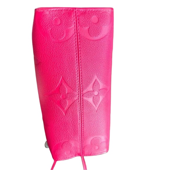 Louis Vuitton Fuschia Empreinte OnTheGo - Picture 16 of 16